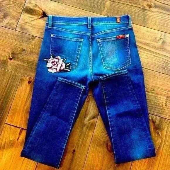 7 for all mankind skinny jeans - rose detail size 28 - Picture 3 of 3
